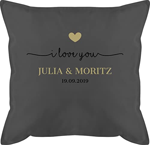 Kissen 50x50 - Partner Ideen - I Love You mit Datum - 50 x 50 cm - Grau - Boyfriend schmusekissen Freundin Geschenke partnerpillow Alles Liebe zum Jahrestag bezug pärchenkissen