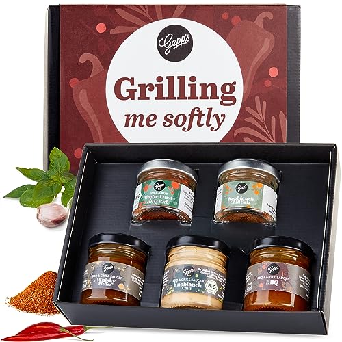 Gepp's Feinkost „Grilling me softly“ mit Gewürzen & BBQ Saucen I Mini Grillgeschenk für Männer I Geschenk mit Spezialitäten wie Magic Spice Gewürz & Whiskey Pfeffer Sauce I Perfekte Geschenkidee